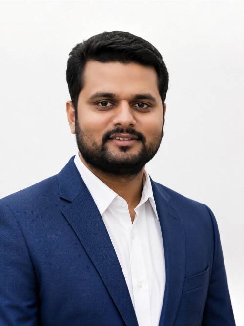 Dr. Vishal Mittal, Oral & Maxillofacial Surgeon at Pristine Dental, Chandigarh